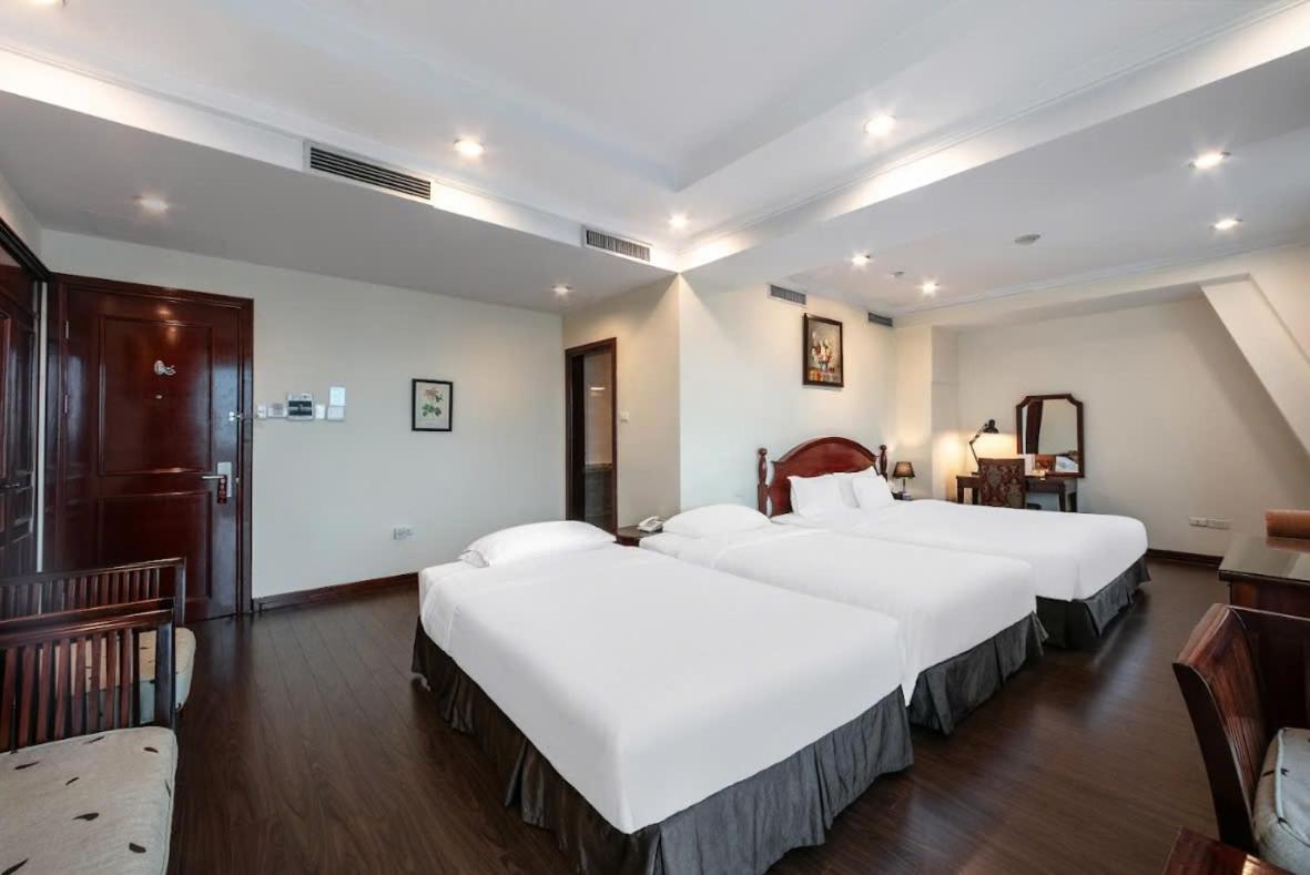 A25 Hotel - 15 Tran Quoc Toan Hanoi Exterior photo